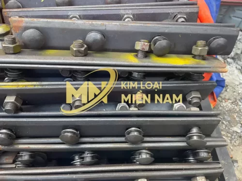 Lập Lách Nối Ray P24