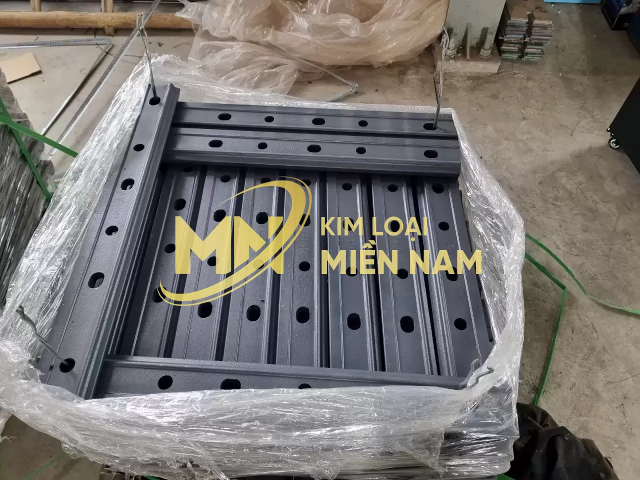 Lập lách nối ray P50
