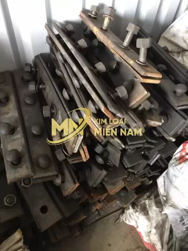 Lập Lách Nối Ray P30