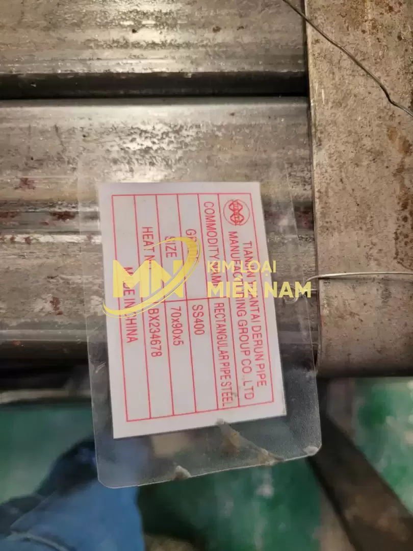 Thép hộp 70x90x5x6m