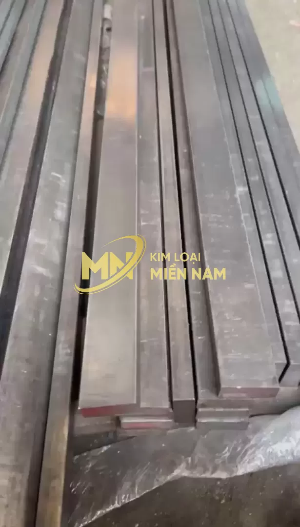 Thép vuông đặc lệch