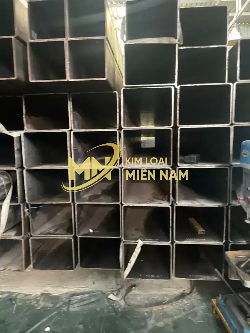 Thép hộp 350x450