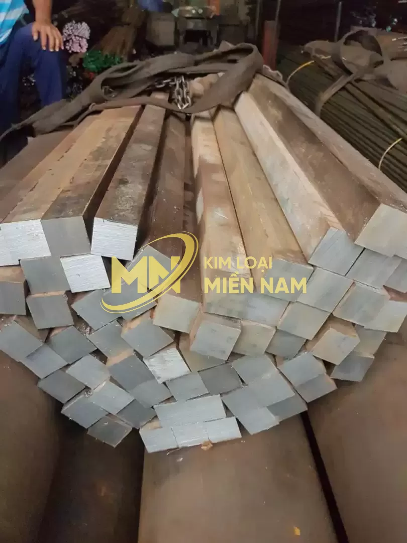 Thép vuông đặc 45x45